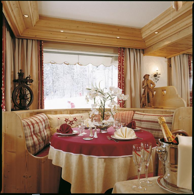 Hotel Les Sapins La Clusaz Esterno foto